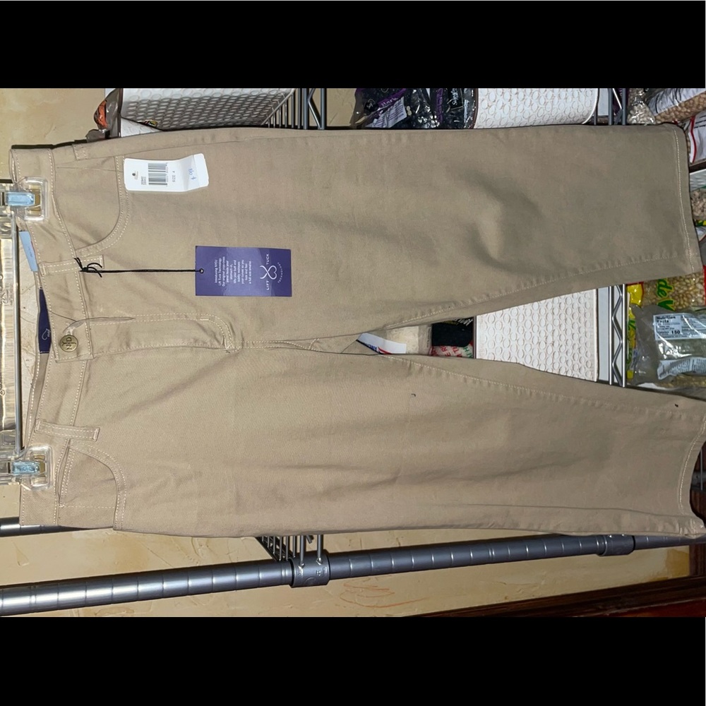 NYDJ capris